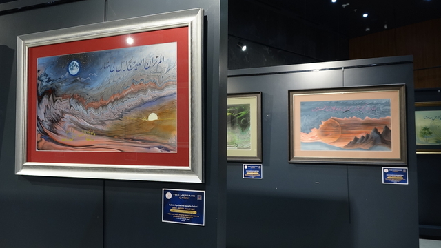 3 sanatın birleştirildiği ‘Kainat Ayetlerinin Sanatla Tefsiri’ sergisi festivalde