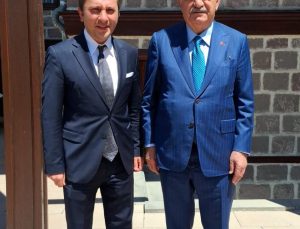 AK Parti’den anayasa açıklaması: Cumhurbaşkanının görev süresi gündemimizde yok