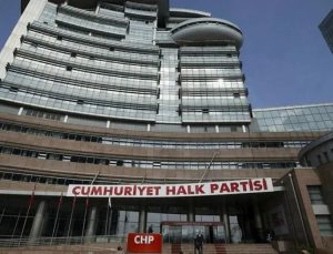 CHP’de istifa ve mezhepçilik depremi!