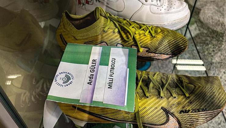 Millî yıldız Arda Güler’i Real Madrid’e transfer ettiren kramponlar müzede sergileniyor