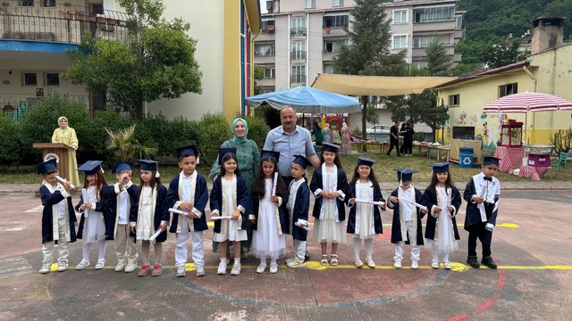 Salıpazarı Anaokulu’nda yıl sonu gösterisi düzenlendi