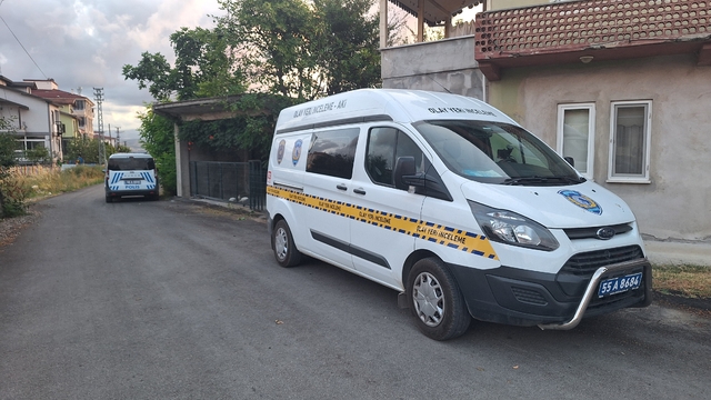 Samsun’da ağaçtan düşen kişi ağır yaralandı