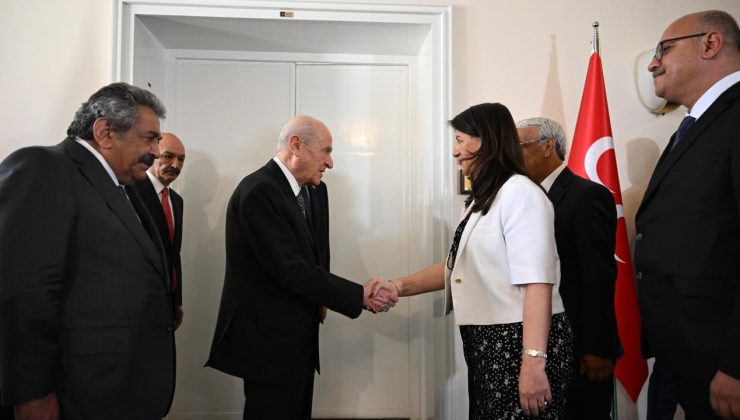Bahçeli, DEM Parti heyetiyle görüştü