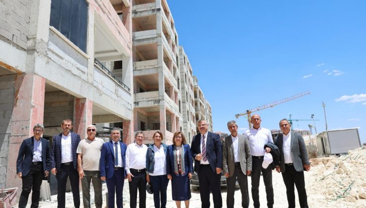 Başkan Şahin’den OSB çalışanları için yeni sosyal konut müjdesi