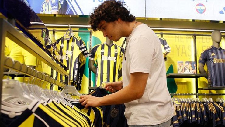 Fenerbahçe’de yeni sezon formalarına tam not