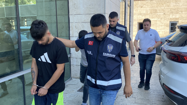 Okulun camından girip para çaldılar; 4 gözaltı