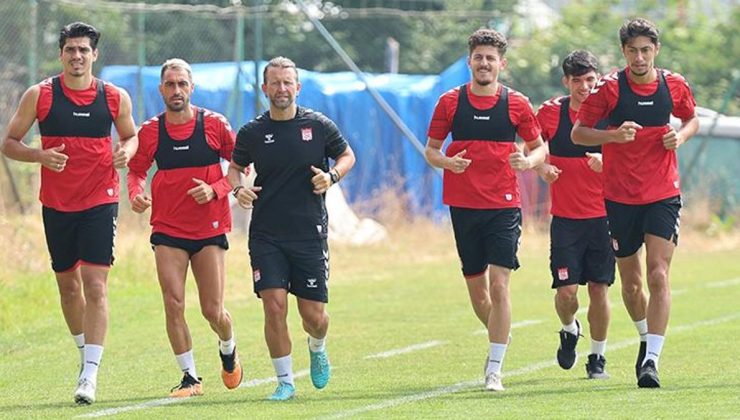Sivasspor hazırlıklarını sürdürüyor