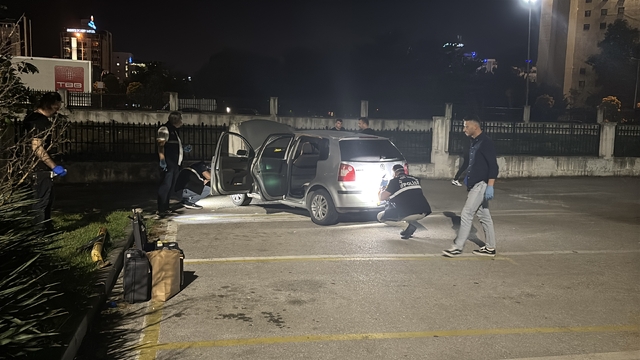 Tartıştığı kişiyi iki kez otomobille üzerinden geçerek öldürdü; 4 gözaltı