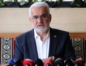 Zekeriya Yapıcıoğlu’ndan ‘saltanat’ mesajı