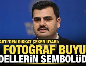 AK Parti’den dikkat çeken uyarı: O fotoğraf büyük bedellerin sembolüdür!