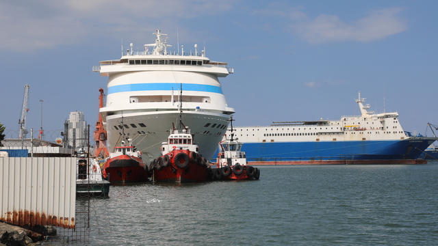 Astoria Grande kruvaziyeri 1117 yolcusuyla Samsun Limanı’na yanaştı