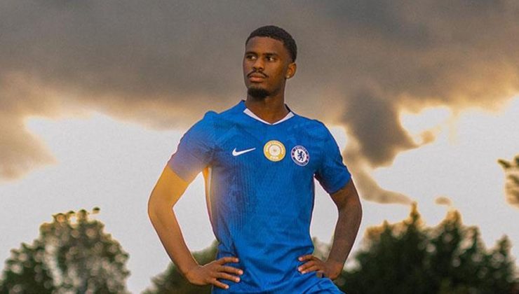 Chelsea, Jorrel Hato’yu kadrosuna kattı