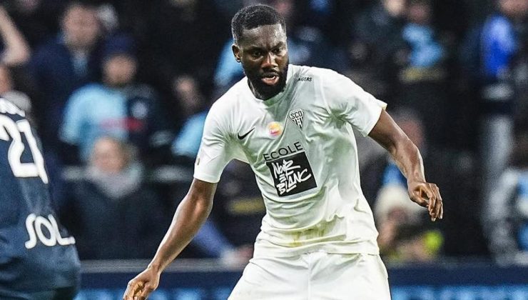 Fatih Karagümrük’ten transferde Aholou adımı