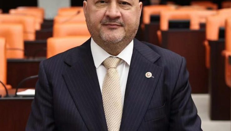 AK Partili Kurt’tan Adıyaman Belediye Başkanı Tutdere’ye tepki