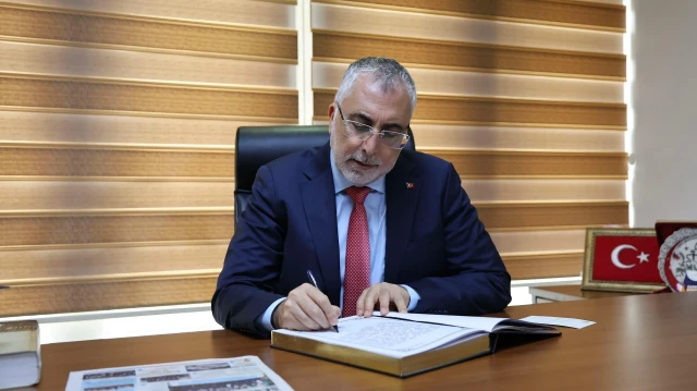 Bakan Işıkhan: İstihdamda yeni rekorlar kıracağımıza inancım tam
