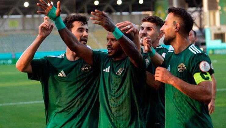 Esenler Erokspor, Hatayspor’u farklı mağlup etti