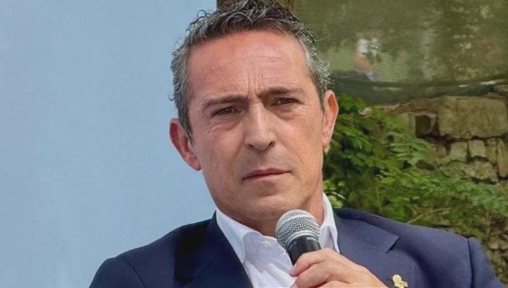 Fenerbahçe başkanı Ali Koç ‘”Teknik direktörümüz yerli mi, yabancı mı olsun?’ oylaması yaptırdı