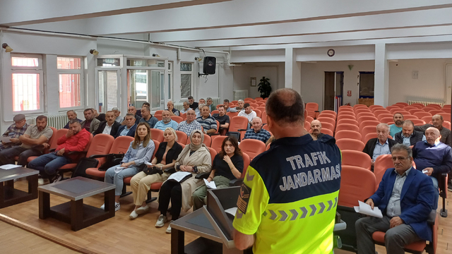 Havza’da jandarmadan trafik eğitim semineri