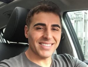 Mağusa’nın Motor Dehası: Sedat Belgüzar, Lüks Araçların Kalbini KKTC’de Atıyor