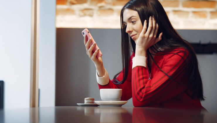 Arka Planda Bekleyen Uygulamaları Kapatmak: Alışkanlık mı Yoksa Teknolojiye İhanet mi?