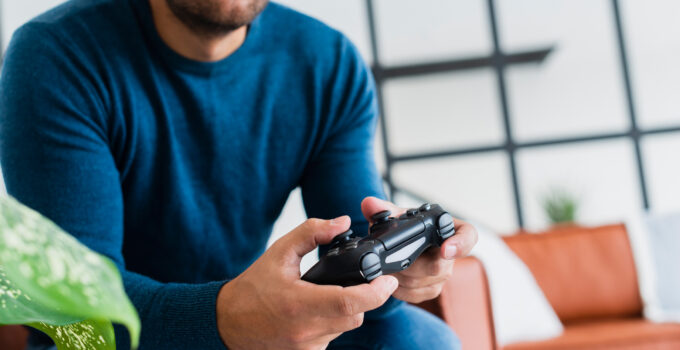 Konsol Savaşlarında Strateji Değişikliği: PlayStation 6 Neden Beklemek Zorunda?