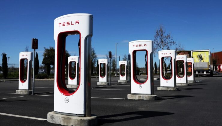 Elektrikli Araç Dünyasında Yeni Dönem: Tesla Şarj İstasyonu Fiyatlarına Zam Geldi